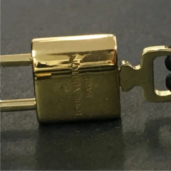 AUTH LOUIS VUITTON LV Padlock Leather Gold Black Bracelet